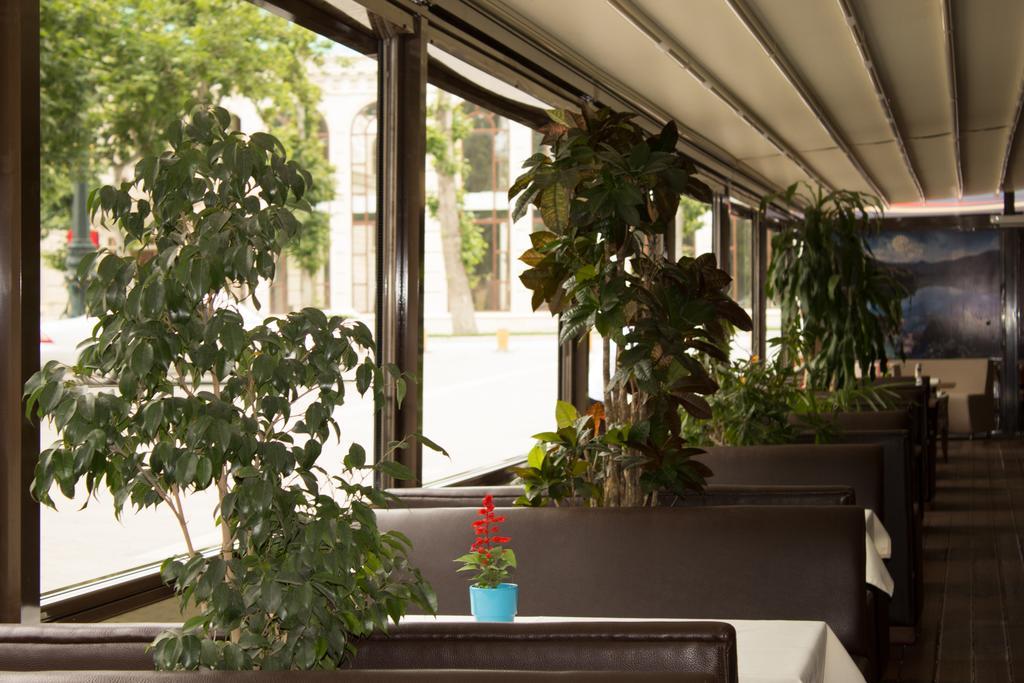 Vego Hotel Гянджа Экстерьер фото